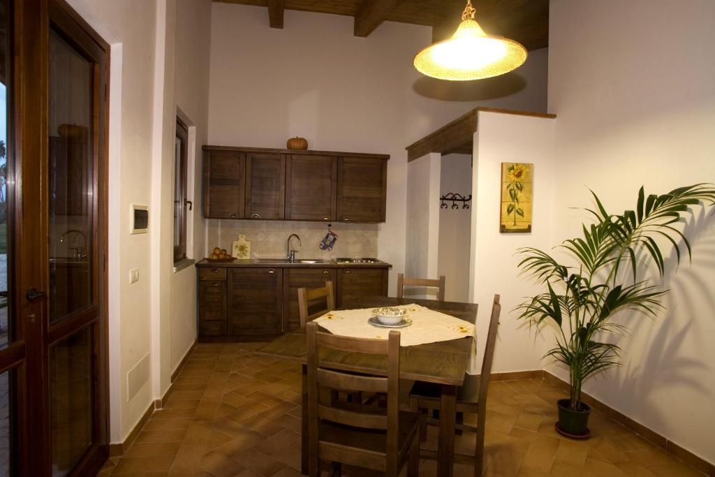 Podere 1248 Ladispoli Bilik gambar